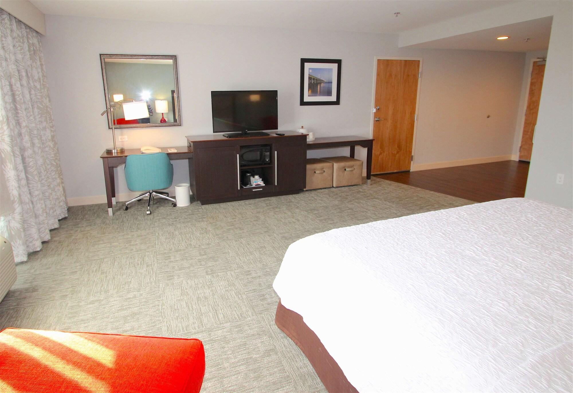 Hampton Inn- Suffolk Luaran gambar