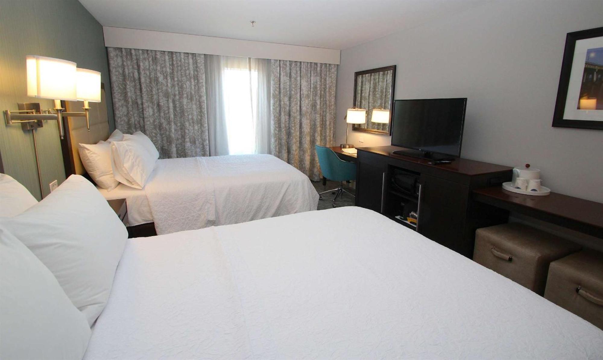 Hampton Inn- Suffolk Luaran gambar