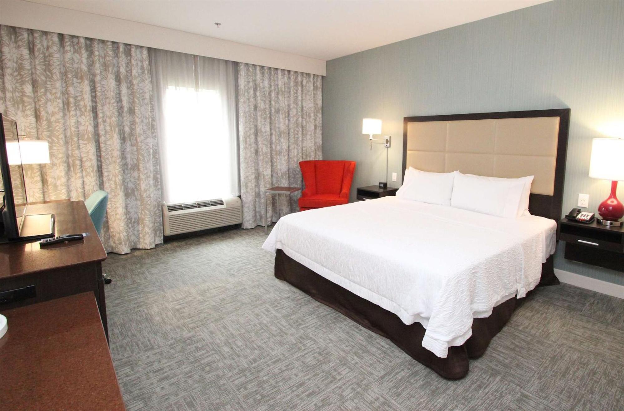 Hampton Inn- Suffolk Luaran gambar