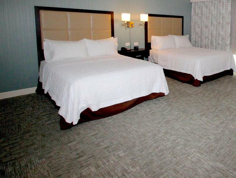 Hampton Inn- Suffolk Luaran gambar